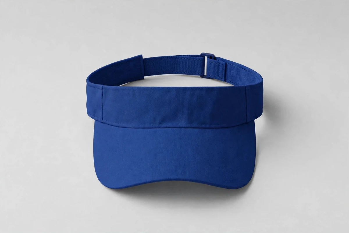Team-colour adjustable visor Team-colour adjustable visor